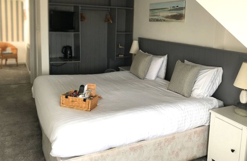 Aberdovey House | Seabreeze Restaurant With Rooms