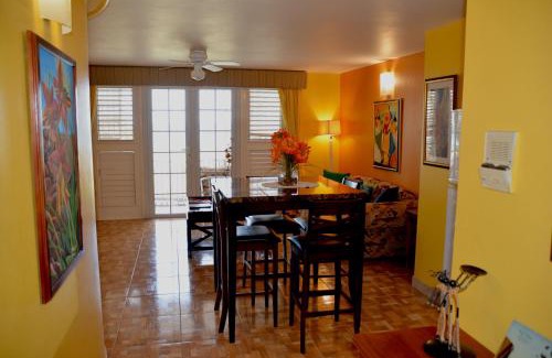 St.Bran's Burg Apartment | Seacastles by the beach/pool