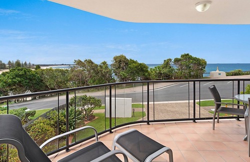 Moffat Beach Apartment | Seacrest Unit 2 Moffat Beach QLD