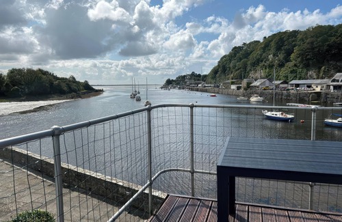 Borth-y-Gest Cottage | Seafarer's Haven