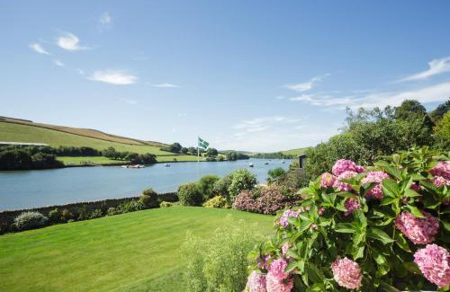 Chillington House | Seaflowers