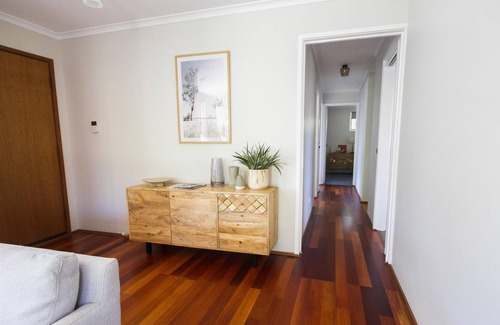 Seaford House | Seaford Seaside Escape.