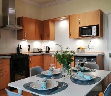 Elgin House | Seaforth House Apartment