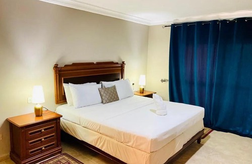 Kerr Serign Hotel | Seafront Residences