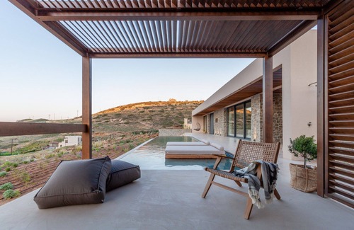 Mochlos Villa | Seafront Villa - 50m from the beach