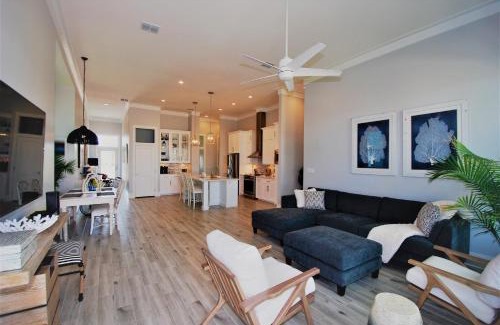 South Padre Island House | Seaglass Cottage - Private home at The Shores home