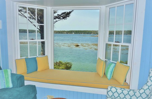 East Boothbay Cottage | SeaGlass Cottage: Magical, Private Oceanfront Retreat in E. Boothbay! Dock & AC!
