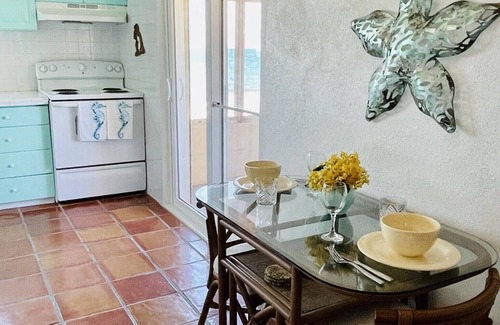 Nicholls Town Villa | Seaglass Villa 2 -Luxury Beachfront Escape, Breathtaking Views, Andros Bahamas