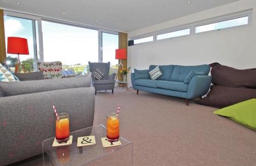 Crantock House | Seagrass