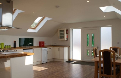 Trenance Cottage | SEAGULLS PERCH, family friendly in Mawgan Porth