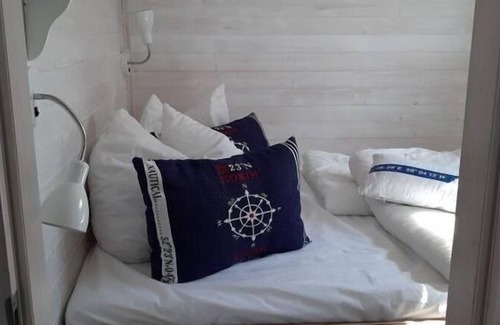Fehmarn Boat Rental | "Sealodge I" Comfortable holiday residence