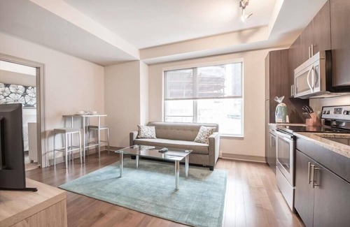 Seaport District Apartment | Seaport District 1 BR | Outdoor Pool | sun deck
