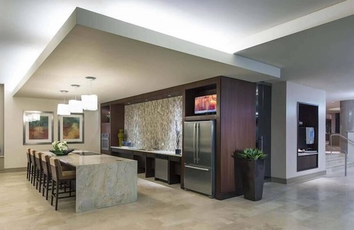 Seaport District Apartment | Seaport District 1 BR | Outdoor Pool | sun deck