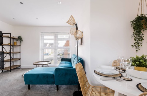 Hamworthy House | Seas the Day