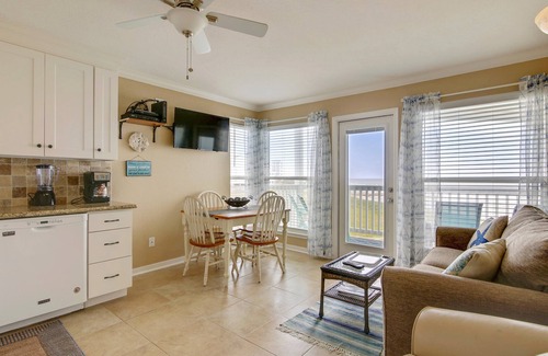 Galveston House | Seascape 2318 1 Bedroom Apts by RedAwning