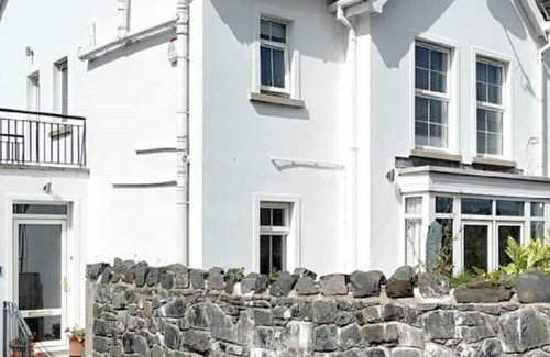 Bangor House | Seascape Bangor - Sea views, sailing & golf