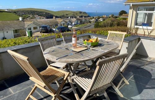 Hope-Cove House | Seascape Hope Cove