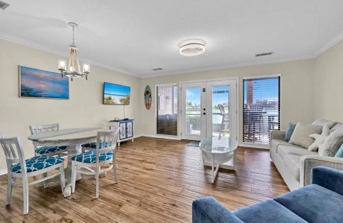 Miramar Beach House | Seascape Lakefront Villas 189- Don't Worry, Beach Happy