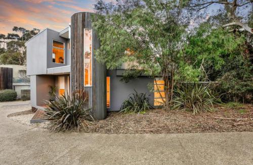 Inverloch House | Seascape - The Ultimate Inverloch Retreat