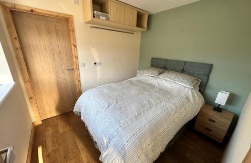 Hornsea House | Seashell Cottage - Dog friendly 1 bed cottage close to the sea