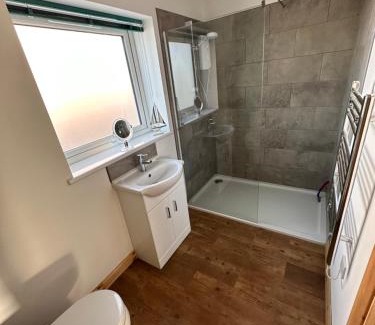Hornsea House | Seashell Cottage - Dog friendly 1 bed cottage close to the sea