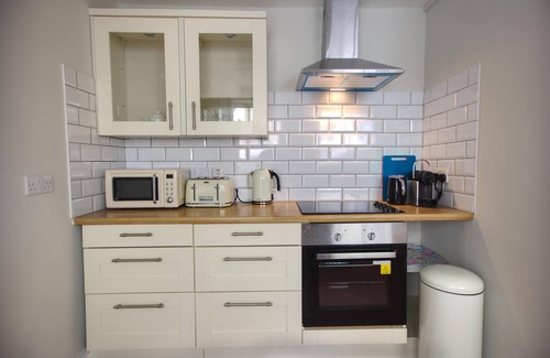 St Leonards-On-Sea Apartment | Seashore