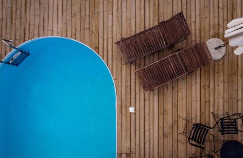 Alykes Apartment | Seashore Stream Suites