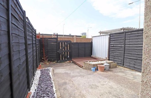 Cleethorpes House | Seaside 2 bed Townhouse, near Cleethorpes station