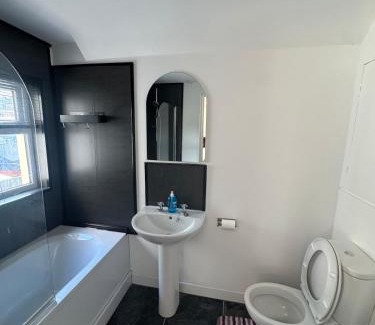 Bangor House | Seaside 3 bedroom Escape Bangor