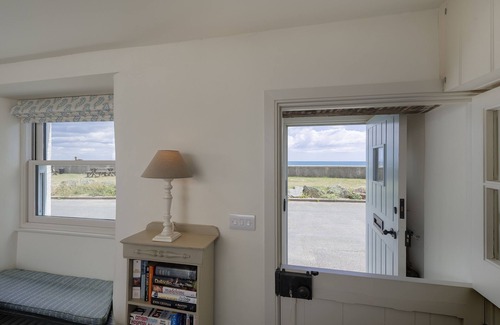 Beesands Cottage | Seaside Cottage - Perfect For Romantic Getaways Throughout The Year