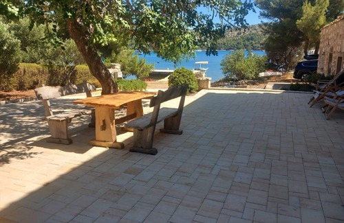 Skrivena Luka House | Seaside house for families with children Skrivena Luka, Lastovo (K-24059)