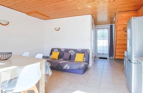 L'Epine Apartment | Seaside house