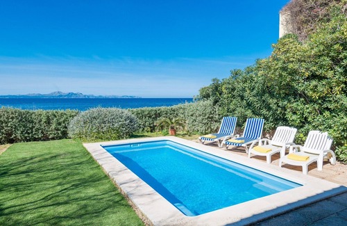 Urbanizacion S'Estanyol House | Seaside villa in Colonia de Sant Pere