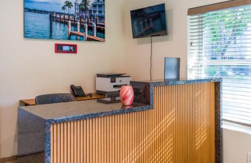 East Fort Lauderdale Hotel | Seaside Villas