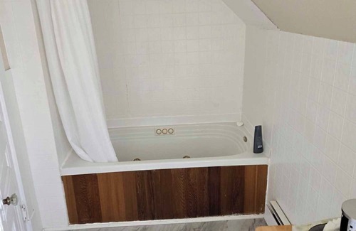 Souris House | Seaspray Retreat, old world charm, modern conveniences.