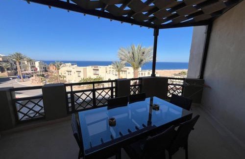 Sahl Hasheeh Apartment | Seaview Apartment in Azzurra Sahl Hasheesh 2 bedrooms
