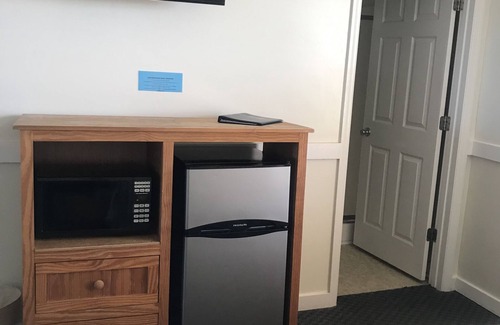 North Topsail Beach Hotel | Seaview Pier and Motel