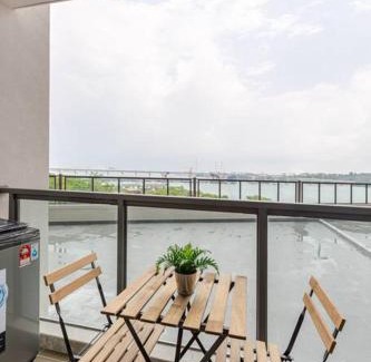 Central District Apartment | SeaView R&F 4pax-1BR 10mis to CIQ JBSentral CitySquare