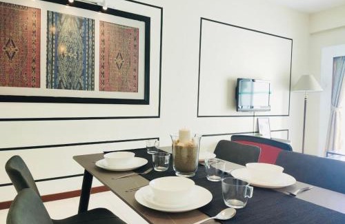 Tanjung Bungah Apartment | Seaview Suite at Rainbow Paradise