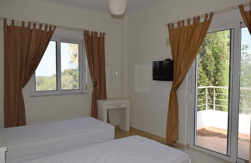 Chorafakia Villa | Seaview with 75sq.m Shared Pool 3-bedroom Villa #3