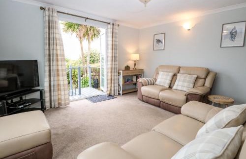 Aldborough House | Seaward
