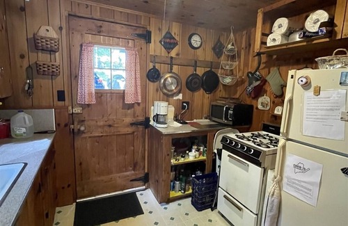 Sebago Cottage | SEBAGO LAKE SHOREFRONT WITH DOCK