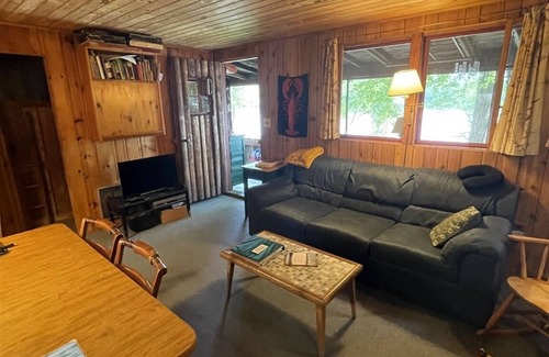 Sebago Cottage | SEBAGO LAKE SHOREFRONT WITH DOCK