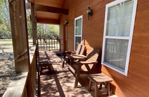 Ingram House | Secluded Brown House, 3BR/2BA, Sleeps 10, 2-Sided Porch, Grill, Firepit