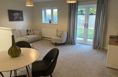 Wyken Apartment | Secluded Coventry Escape