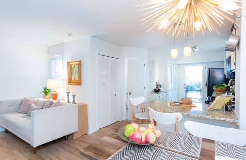 Inman Park House | Secluded garden apartment nestled between two Victorians