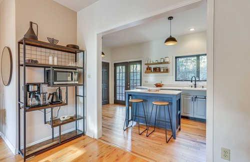 Kerhonkson House | Secluded Kerhonkson Retreat with Deck + Views!