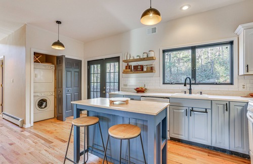 Kerhonkson House | Secluded Kerhonkson Retreat with Deck + Views!
