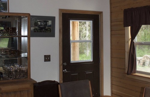Libby House | Secluded Wilderness Getaway