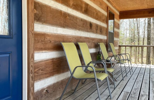 Marshall Cabin | Secluded yet within minutes of your favorite outdoor activities!